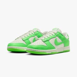 Nike Dunk Low Sneakers - Sail & Green Strike